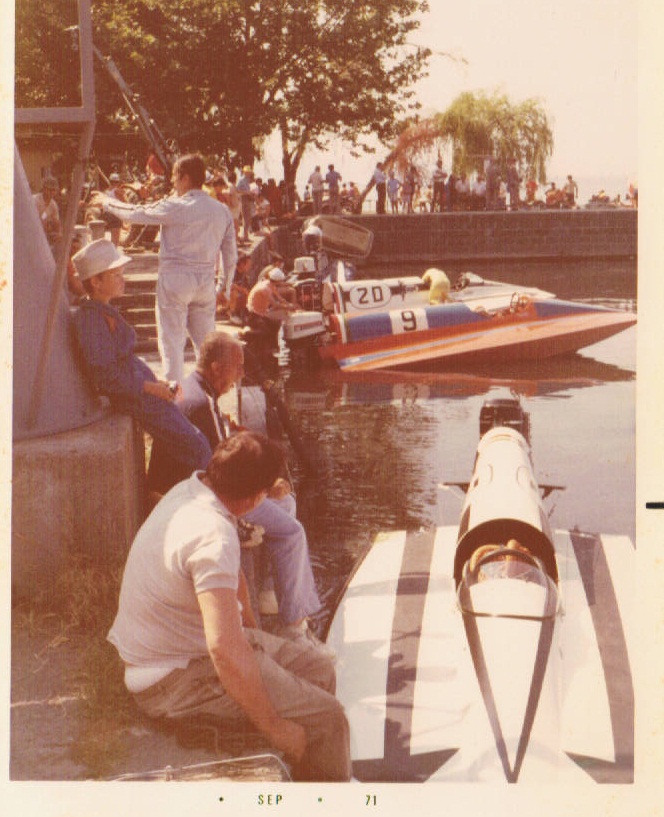 Name:  Rassini, Tim & Gigi in Pits at Bolensa boat race..jpg
Views: 1734
Size:  169.4 KB