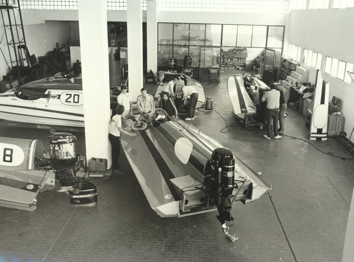 Name:  Como race shop, early 1970s..jpg
Views: 2352
Size:  125.8 KB